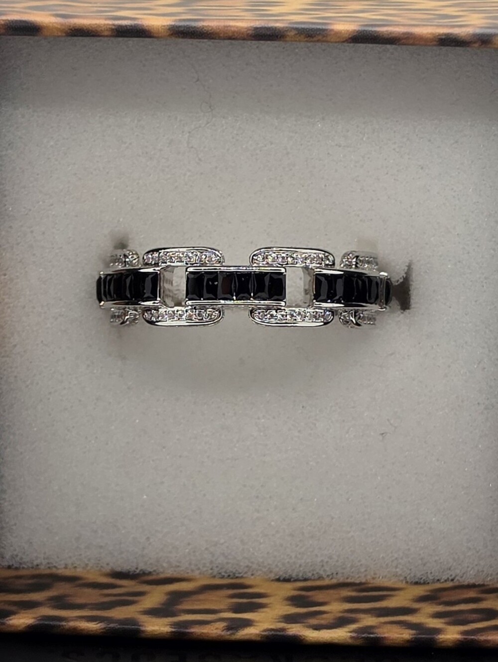 BP Untamed Ring 14